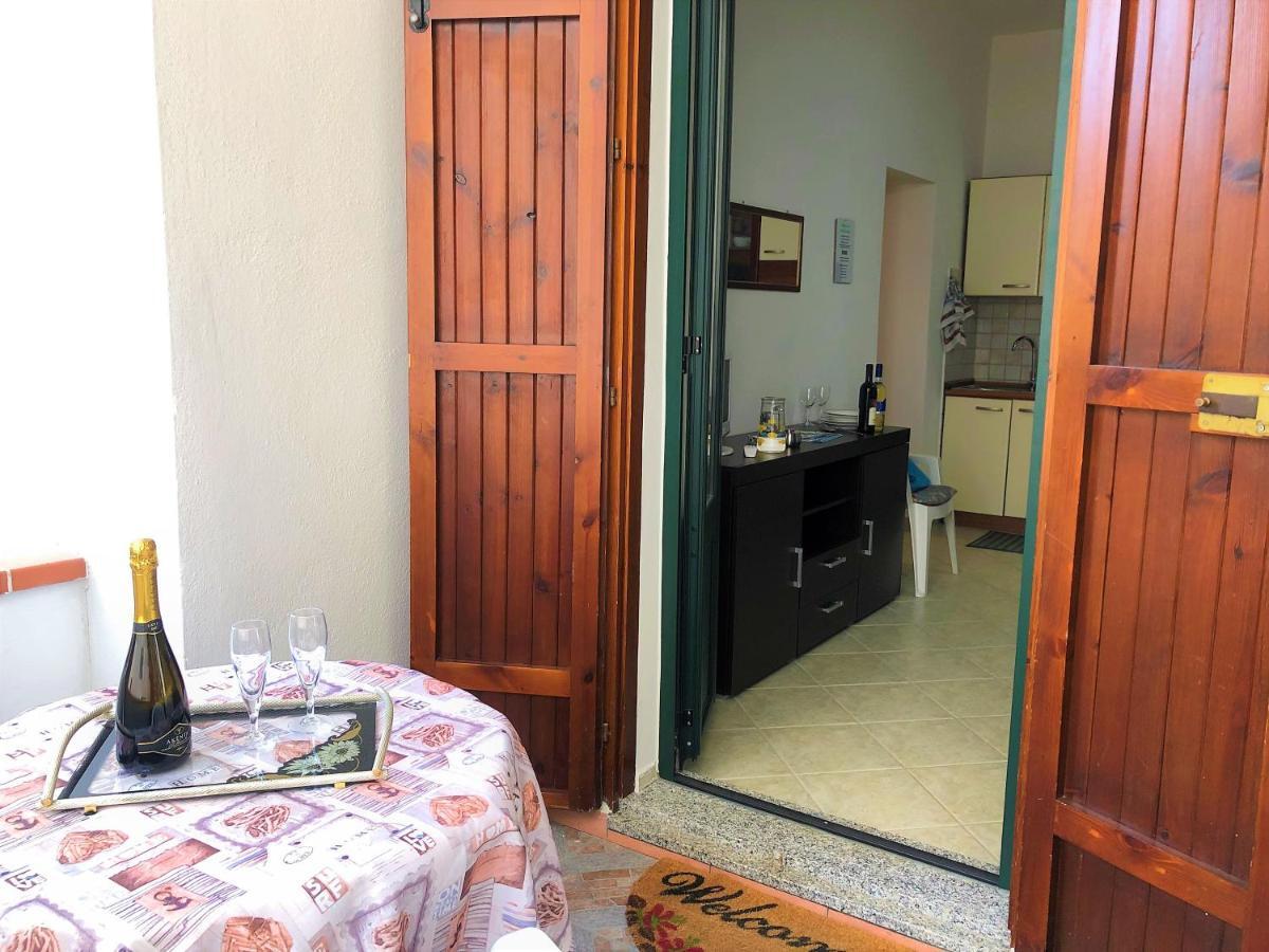 Cala Gonone - Casa Della Pineta Apartman Kültér fotó