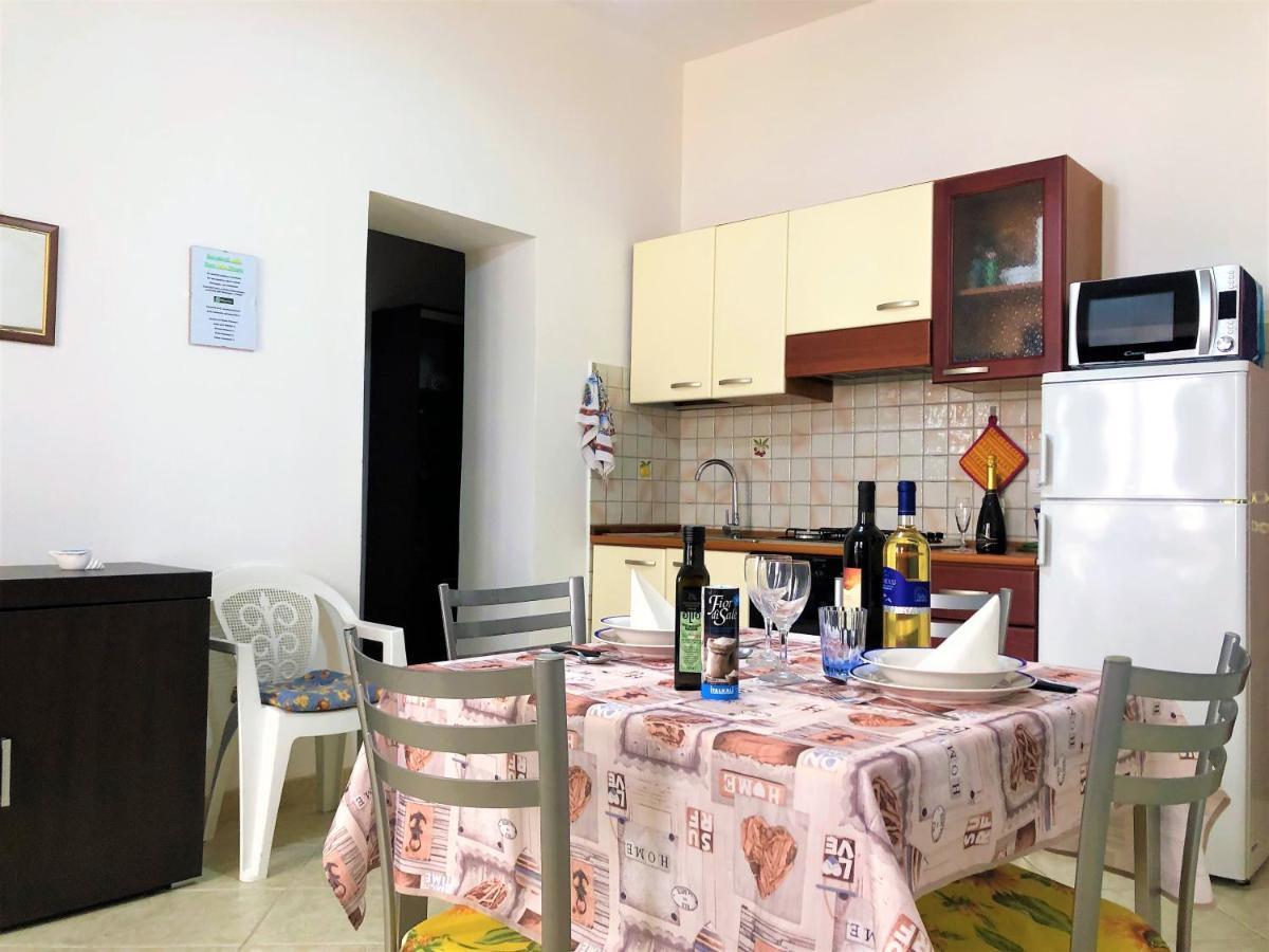 Cala Gonone - Casa Della Pineta Apartman Kültér fotó